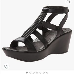 Naot “Mystery” wedge , size 39, EUC